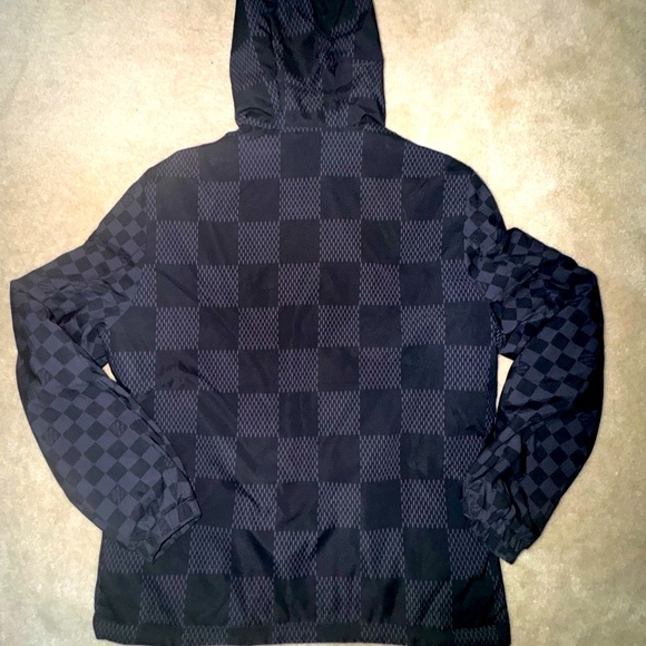 Vintage Men’s LV Damier Nylon Lightweight Parka - Picture 2 of 5